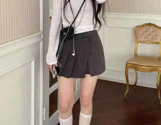 And Classic Herringbone Stripe Pleated Button Mini Skirt