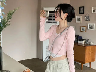 Wayne's slim ribbed V-neck cropped knit cardigan