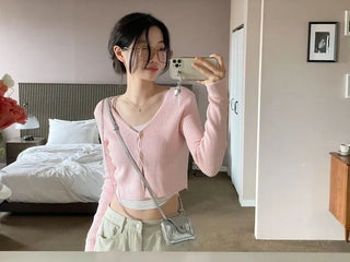 Wayne's slim ribbed V-neck cropped knit cardigan