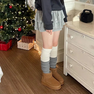 Earl Grey two-tone knit knee-high leg warmers