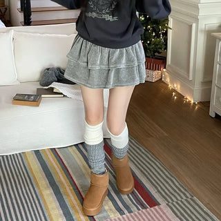 Earl Grey two-tone knit knee-high leg warmers