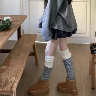 Earl Grey two-tone knit knee-high leg warmers