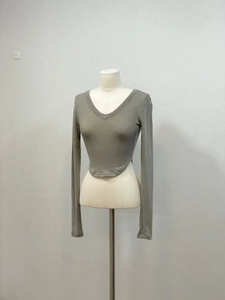 Big V-neck cropped long sleeve T-shirt in