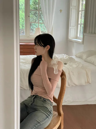 Wellin Off-Shoulder Uneven Ribbon Long-Sleeve T-Shirt in