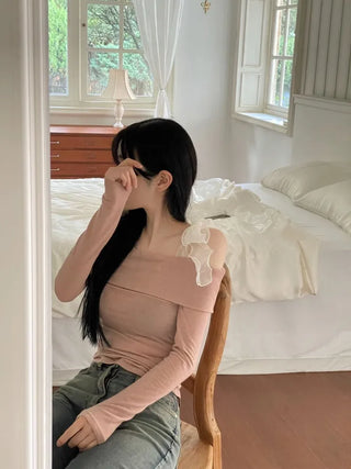 Wellin Off-Shoulder Uneven Ribbon Long-Sleeve T-Shirt in