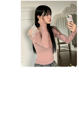 Wellin Off-Shoulder Uneven Ribbon Long-Sleeve T-Shirt in