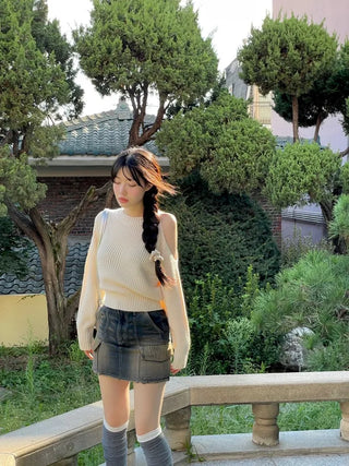 Tarte Unbalanced Shoulder Team Round Knit