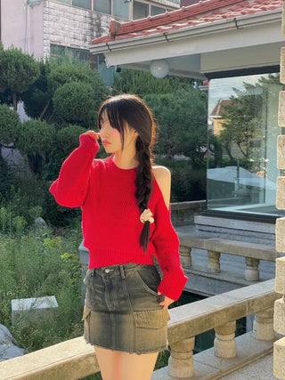 Tarte Unbalanced Shoulder Team Round Knit