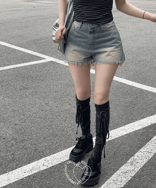 Saha part vintage sand tin denim shorts