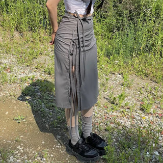 Side slit strap layered binding skirt