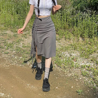 Side slit strap layered binding skirt