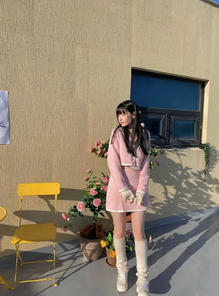 Colorful lettering patch touch gloves