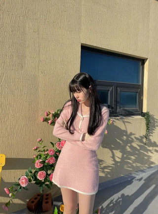 Colorful lettering patch touch gloves