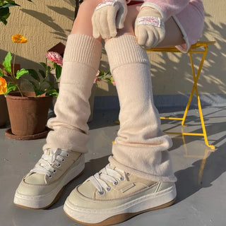 Colorful lettering patch touch gloves