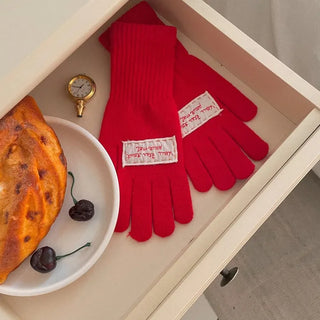 Colorful lettering patch touch gloves