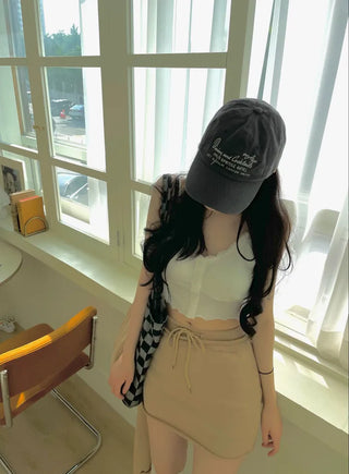 Nipo Lace Wave Button Sleeveless