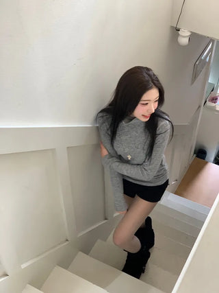 Ible High Neck Polar Diagonal Button Shirring Long Sleeve T-Shirt