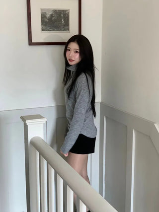 Ible High Neck Polar Diagonal Button Shirring Long Sleeve T-Shirt