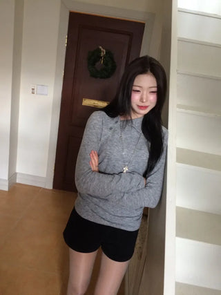 Ible High Neck Polar Diagonal Button Shirring Long Sleeve T-Shirt