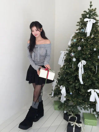 Soft Muse yuri glam fit ribbon tie off-shoulder knit
