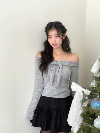 Soft Muse yuri glam fit ribbon tie off-shoulder knit