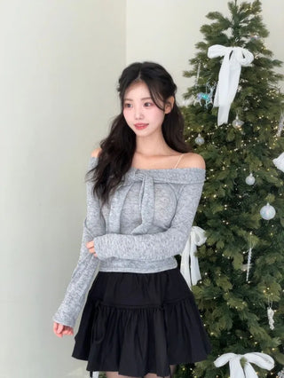 Soft Muse yuri glam fit ribbon tie off-shoulder knit