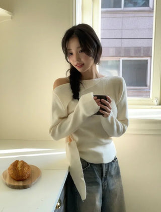Ayuki's sexy glam fit waist ribbon off-shoulder collar neck ribbed knit