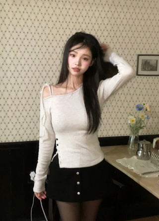 Winter Fleet Ribbon One-Shoulder Two-Color Button Team Frill Lace Fleece Glam Fit Knit T-Shirt