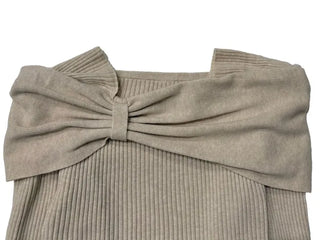 Two-tone ribbon shirring off-square neck ribbed long sleeve knit
