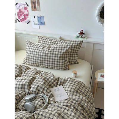 Black and Ivory Check Pattern Duvet Cover Set 2 Sizes  All Seasons