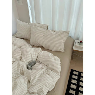Beige pinstripe pattern duvet cover set bed cover all seasons year-round