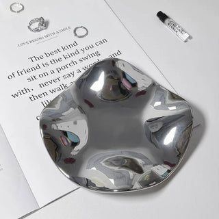 Nuance Irregular Wave Mirror Tray Silver