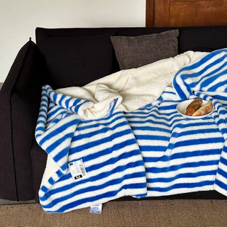 Wide Stripe Pattern Fluffy Soft Blanket  150 x 200 cm Blanket Throw