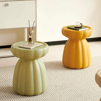 Flower motif side tablein  round table