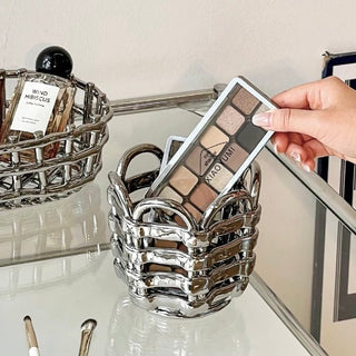 Silver Amiami Ceramic Brush Stand   Small Item Storage Candle Holder