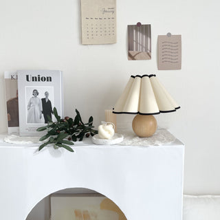 Piping Shade Light Wood Lamp