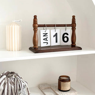Retro Wood Frame Desktop Perpetual Calendar