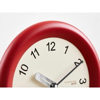 Chubby Frame Round Clock  Wall Clock