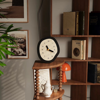 Nuance Silhouette Bicolor Clock Table Clock Silent