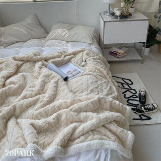 Cable pattern colored fleece blanket