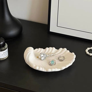 Matte Monotone Shell Motif Ceramic Accessory Tray