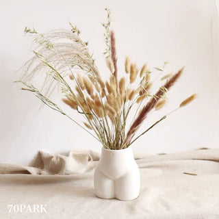 Hip-shaped body art flower vase