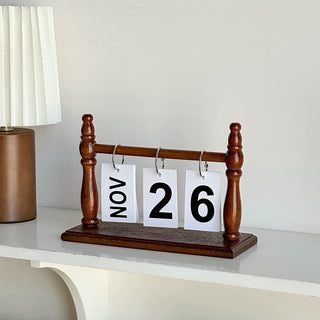 Retro Wood Frame Desktop Perpetual Calendar