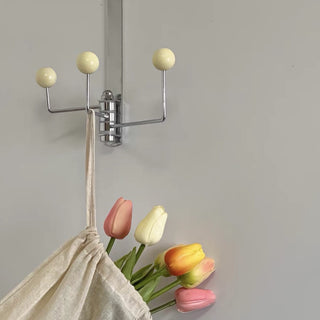 Ball-shaped movable triple door hookin  hanger hook