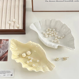 Shell motif accessory tray seashell