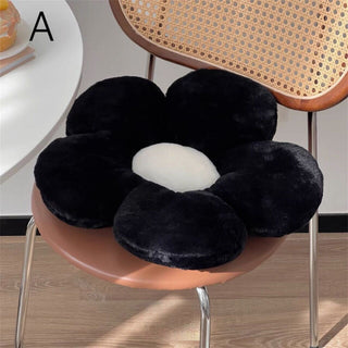 Monochrome Flower-shaped Cushion