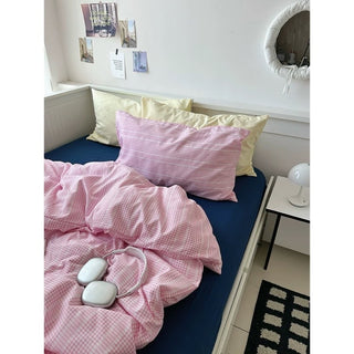 Pink Mix Check Pattern Duvet Cover Set 2 Sizes  Bed Cover All Seasons Year-Round