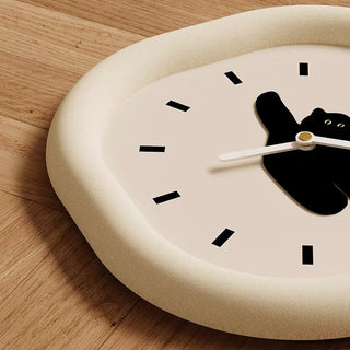 Cat motif Chubby frame clock wall clock cat