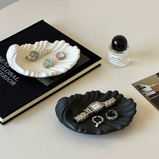 Matte Monotone Shell Motif Ceramic Accessory Tray