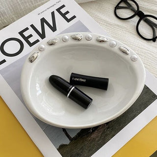 Shell motif ceramic accessory tray